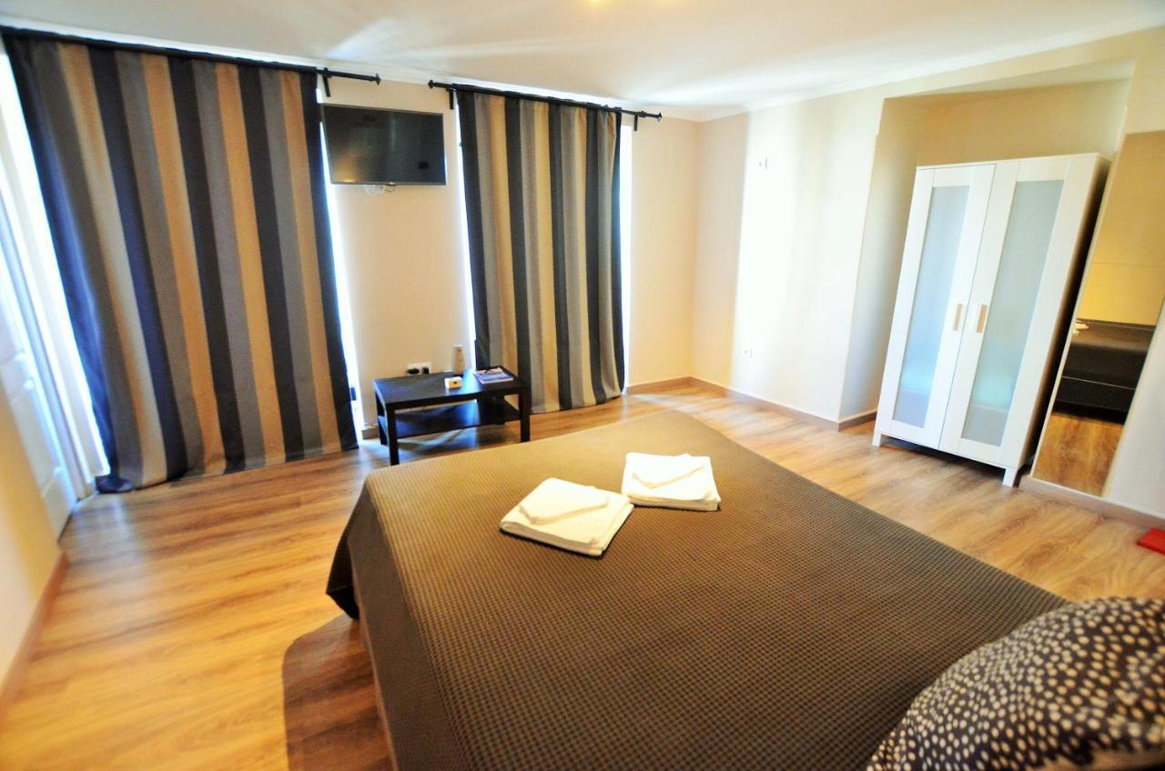 Suites & Apartments - Dp Setúbal Esterno foto